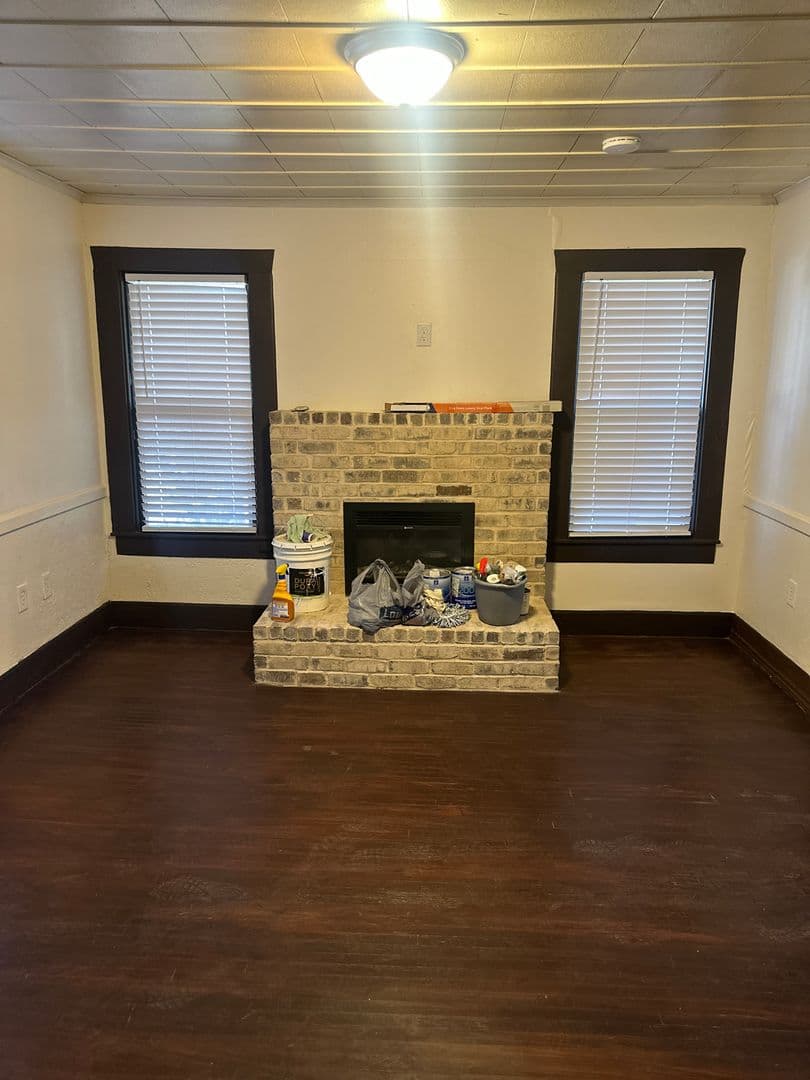 Abilene House: 409 Miller