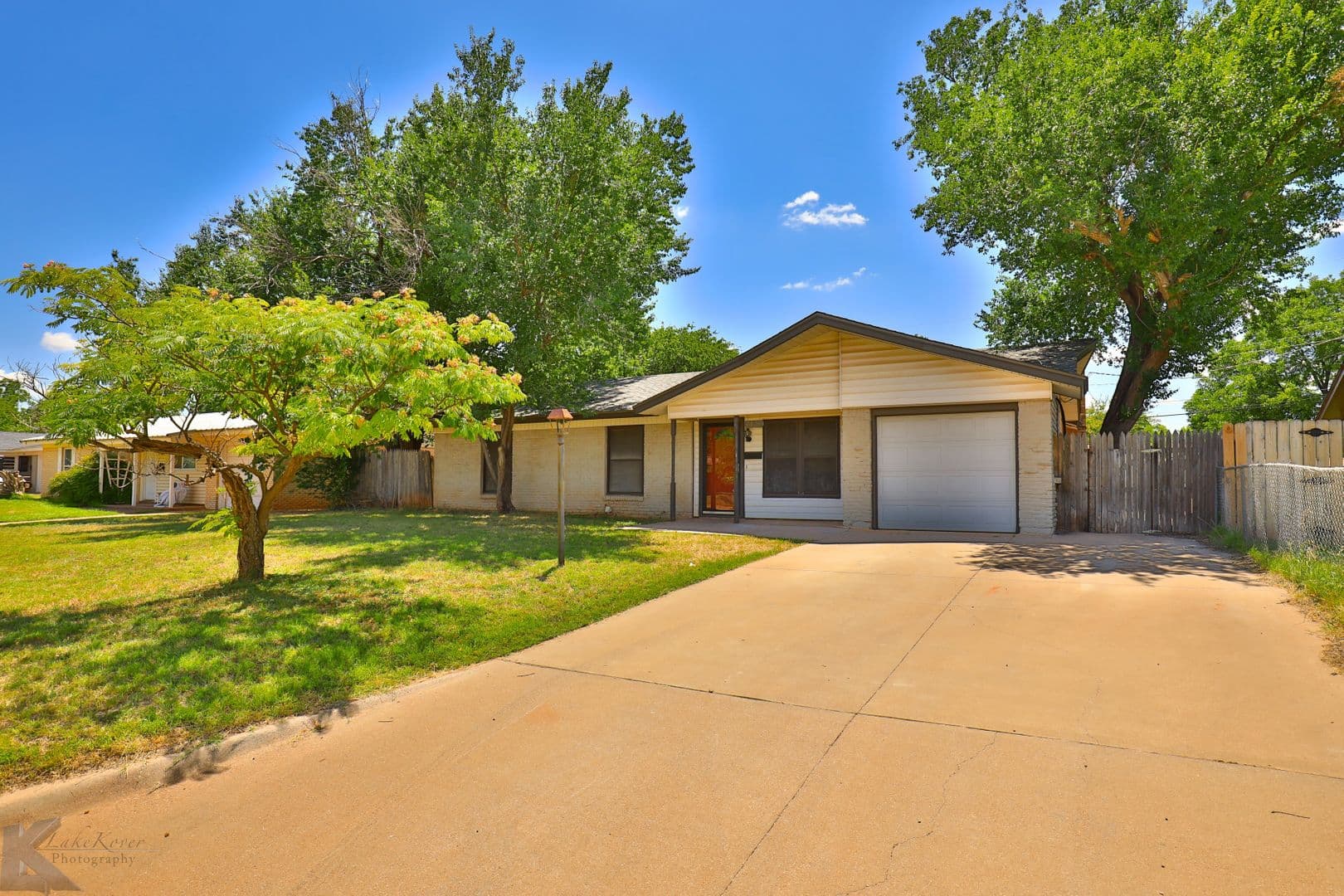 ABILENE House: 2102 Westview