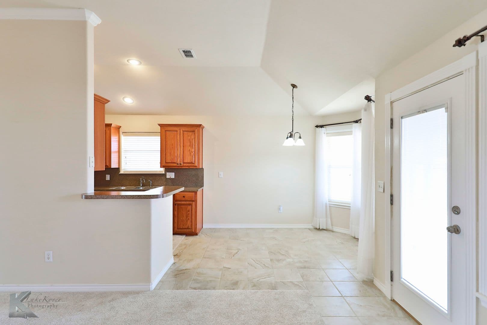 Abilene House: 1218 Lewis and Clark Trail