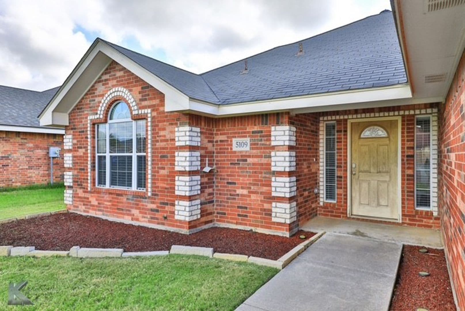 ABILENE House: 5109 MANY WATERS