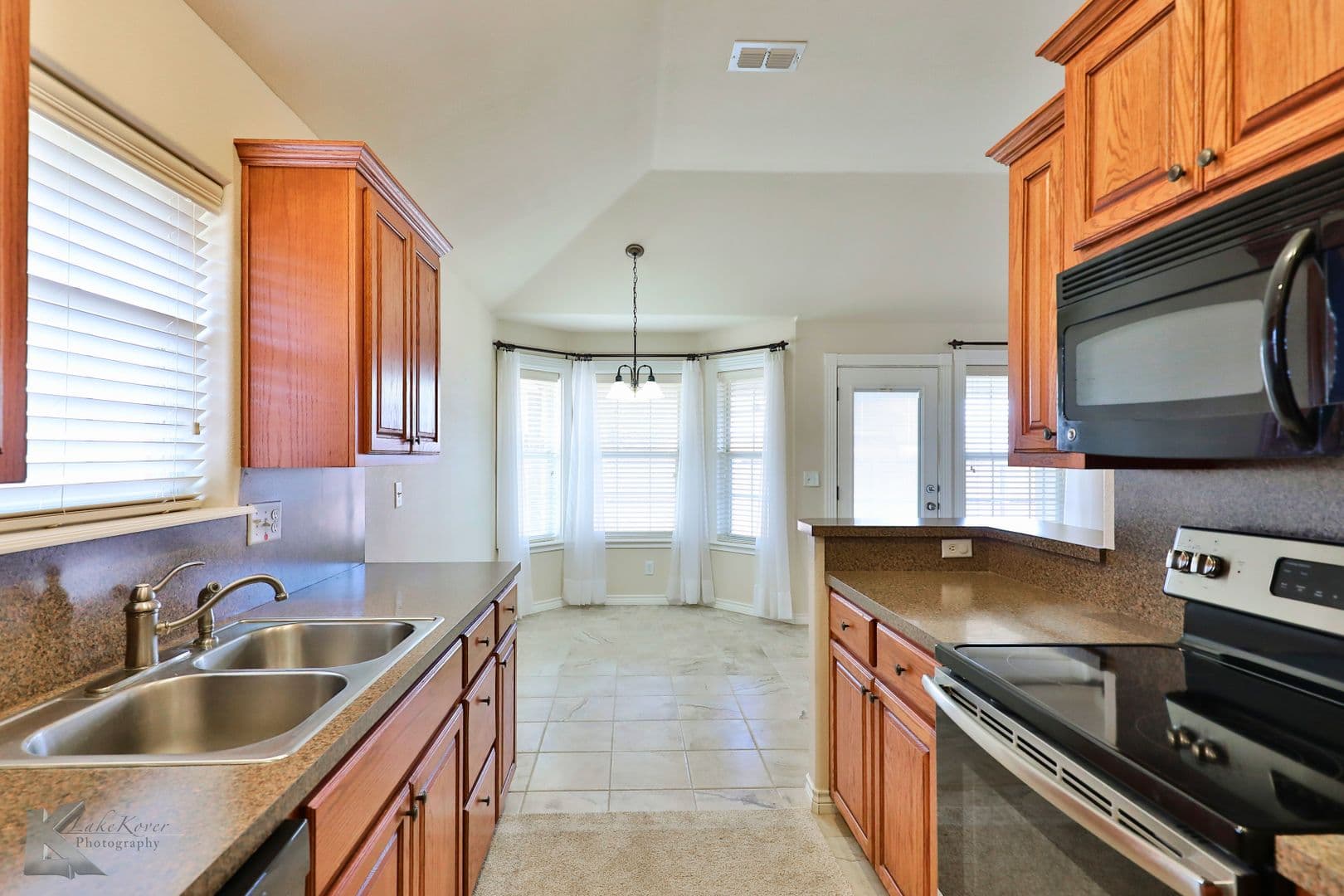 Abilene House: 1218 Lewis and Clark Trail