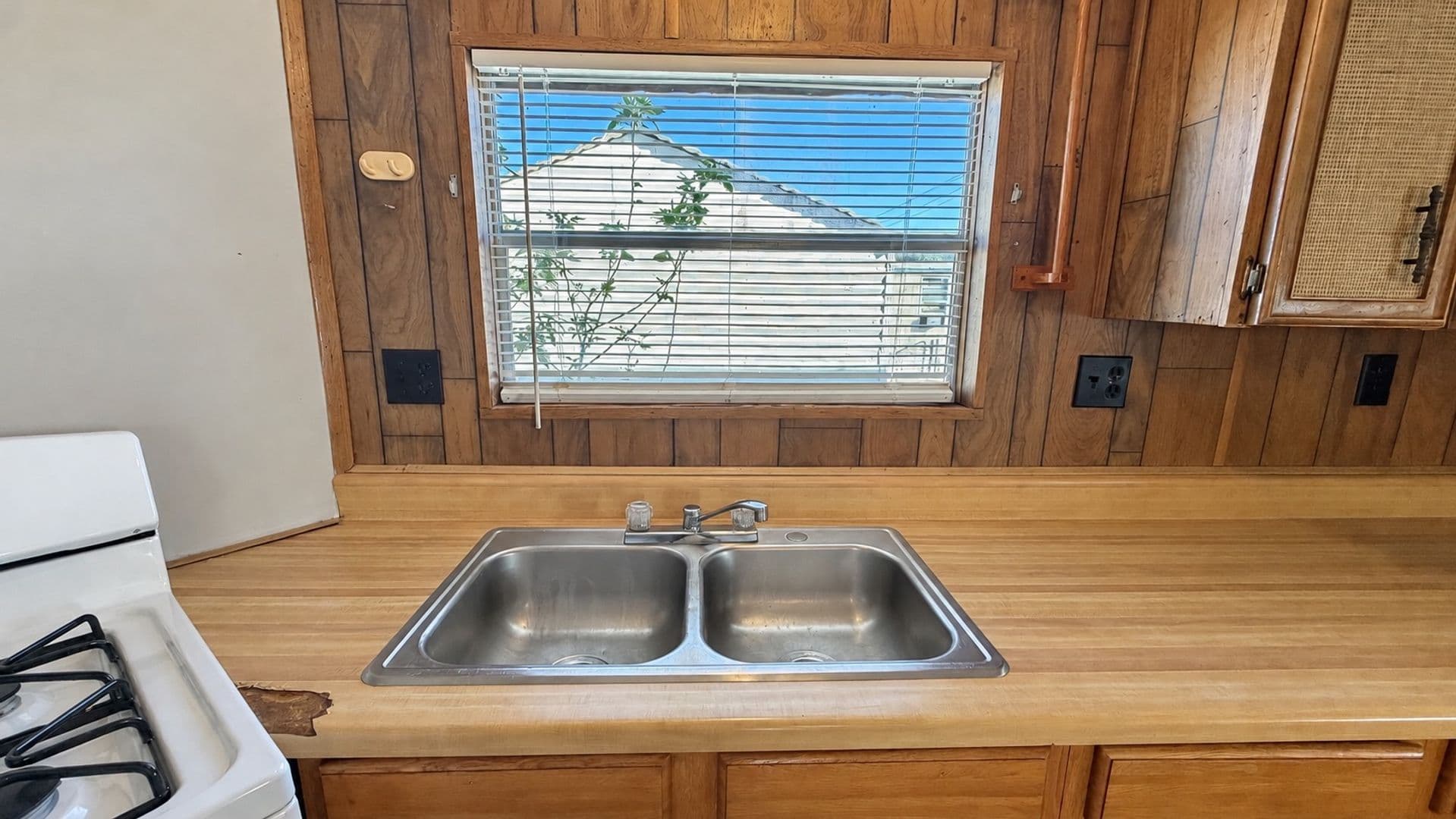 Abilene House: 518 Chapel Hill Rd