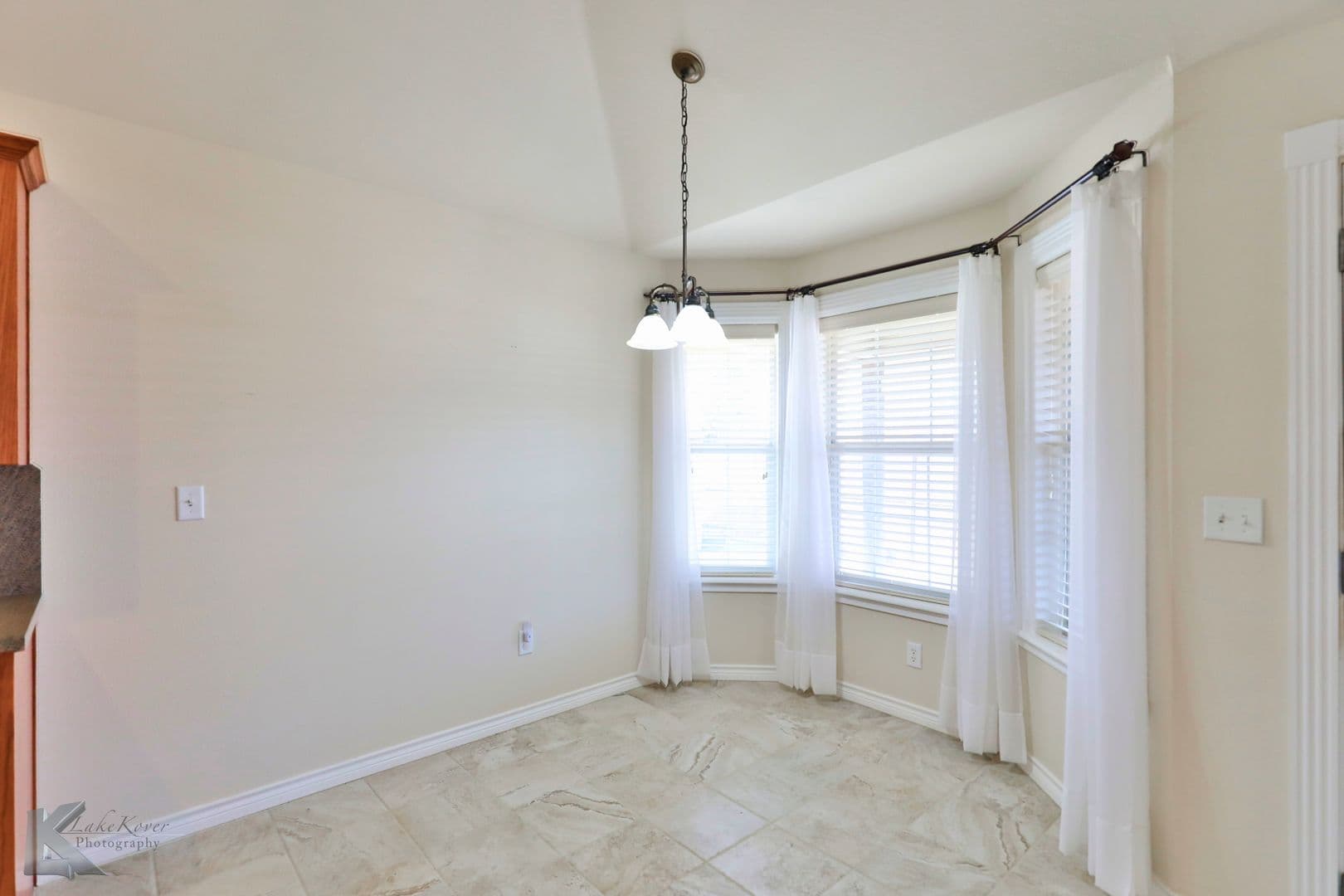 Abilene House: 1218 Lewis and Clark Trail