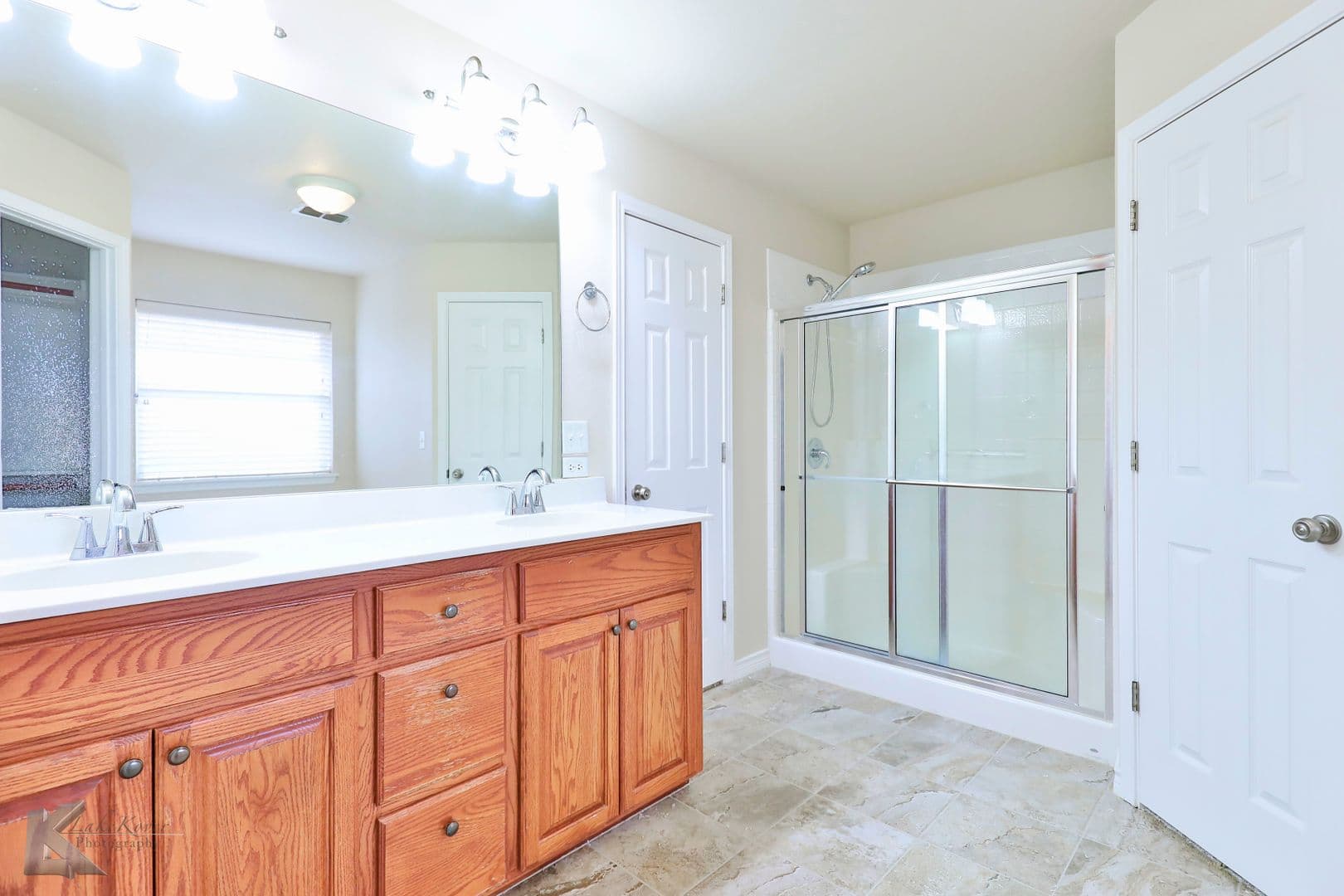 Abilene House: 1218 Lewis and Clark Trail