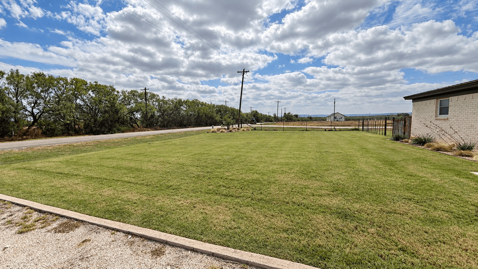 ABILENE House: 2310 POTOSI RD