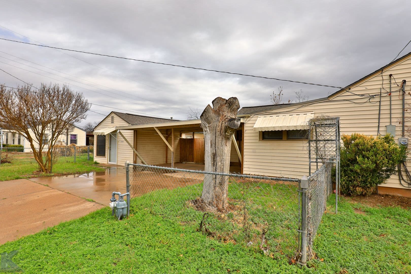 Abilene House: 1958 S. 20th