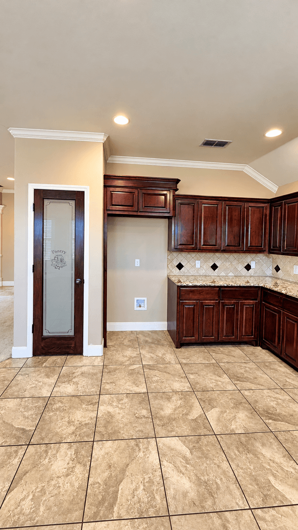 ABILENE House: 4818 Yellowstone Trail