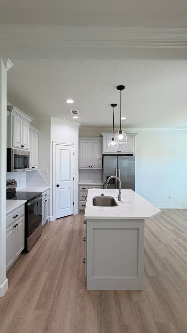 ABILENE House: 7577 WILDFLOWER