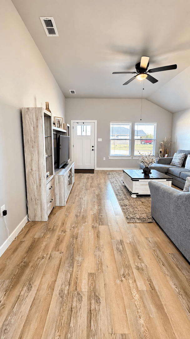 Abilene House: 429 Goa Way