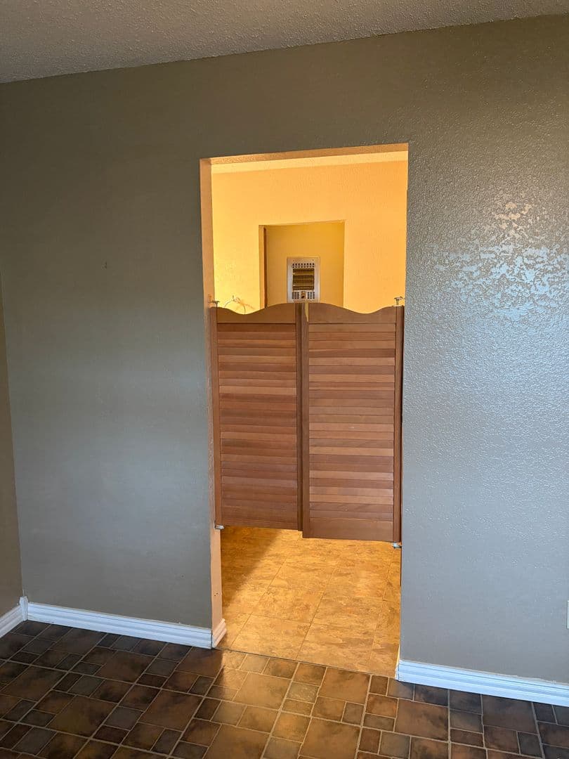 Abilene House: 3325 S. 15th