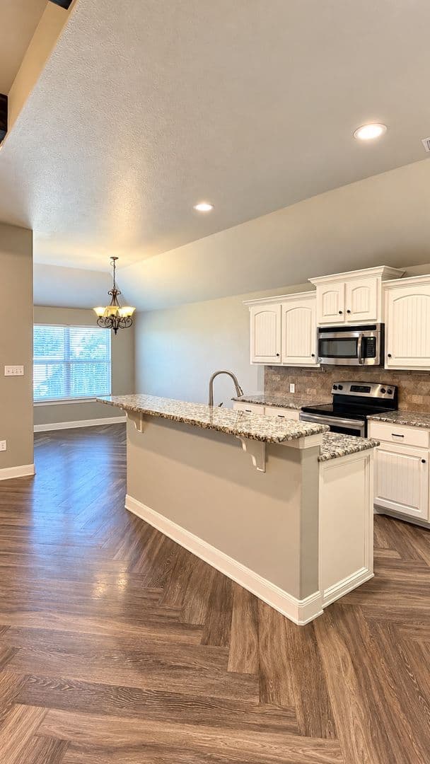 ABILENE House: 3738 BETTES