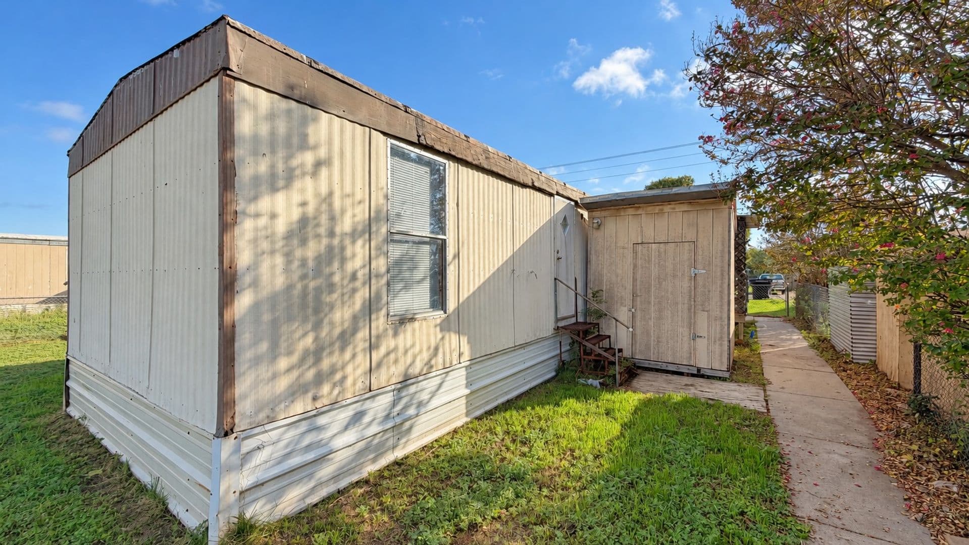 Abilene House: 518 Chapel Hill Rd