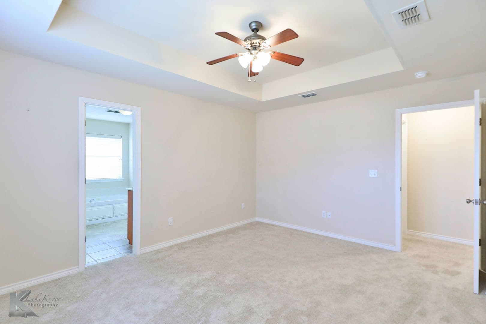 Abilene House: 1218 Lewis and Clark Trail