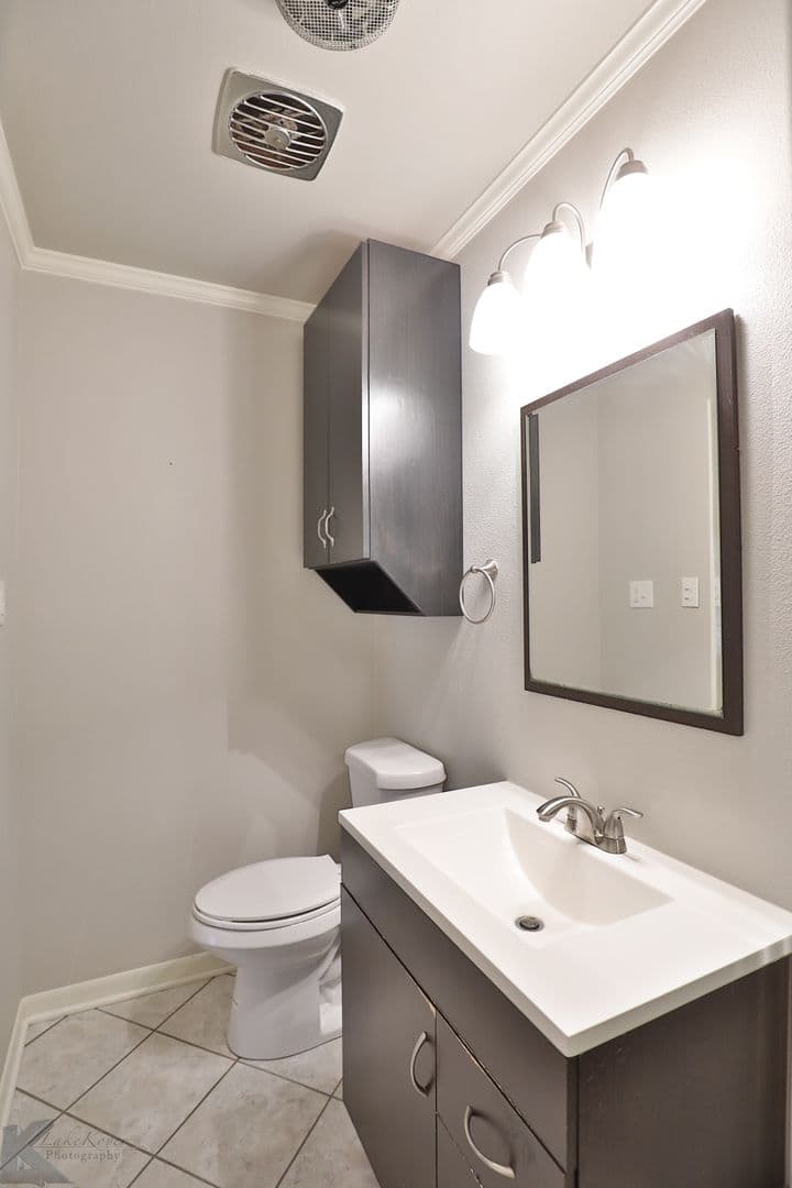ABILENE House: 2102 Westview