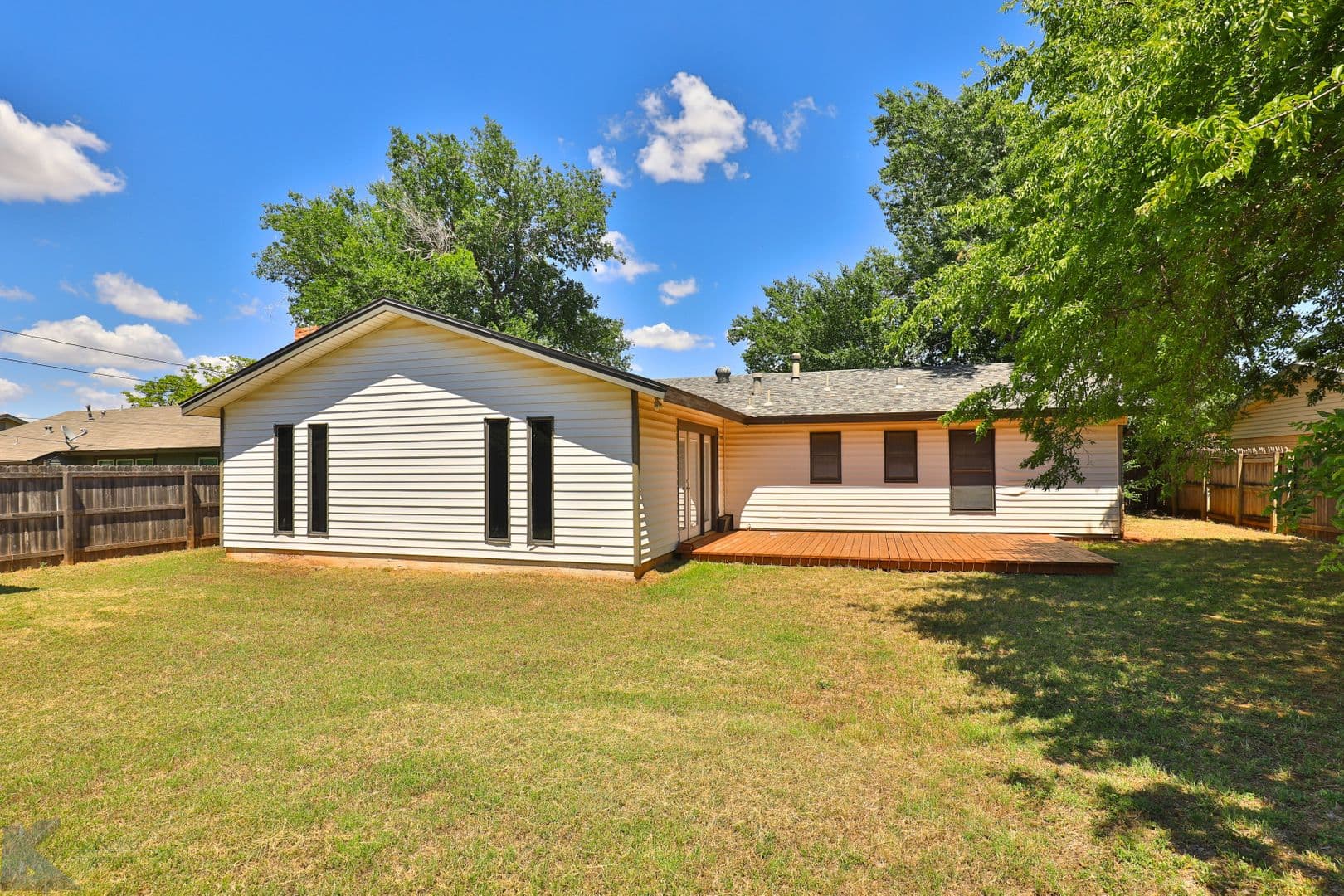 ABILENE House: 2102 Westview