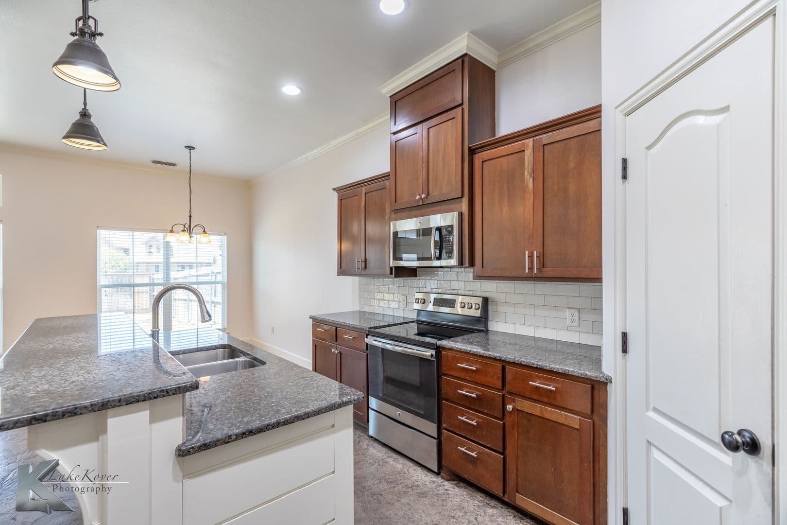 ABILENE House: 3804 CARRERA