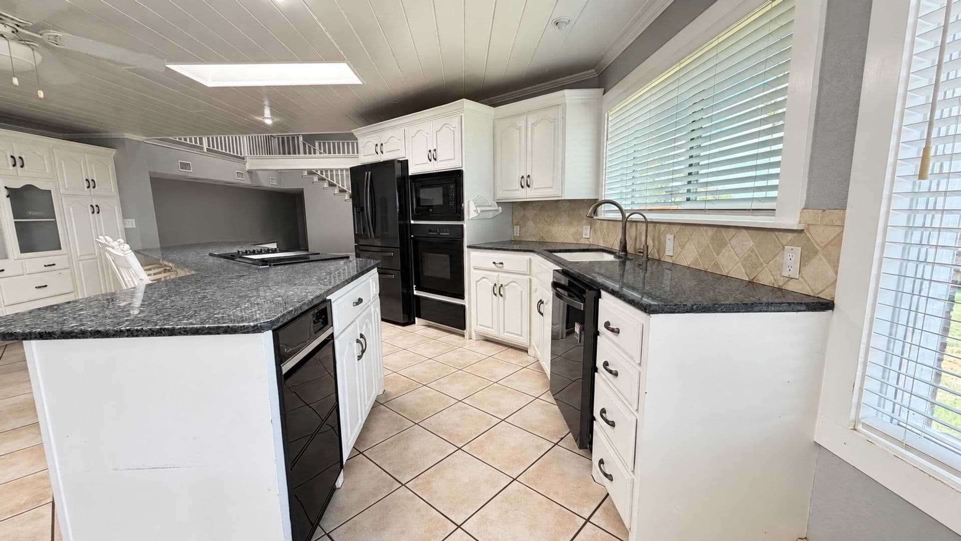 Abilene House: 2881 Spinks Rd