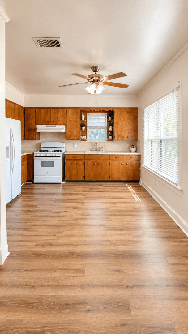 ABILENE House: 2041 SWENSON