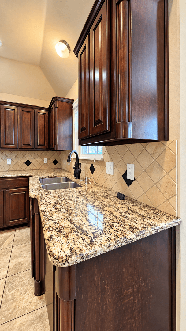 ABILENE House: 4818 Yellowstone Trail