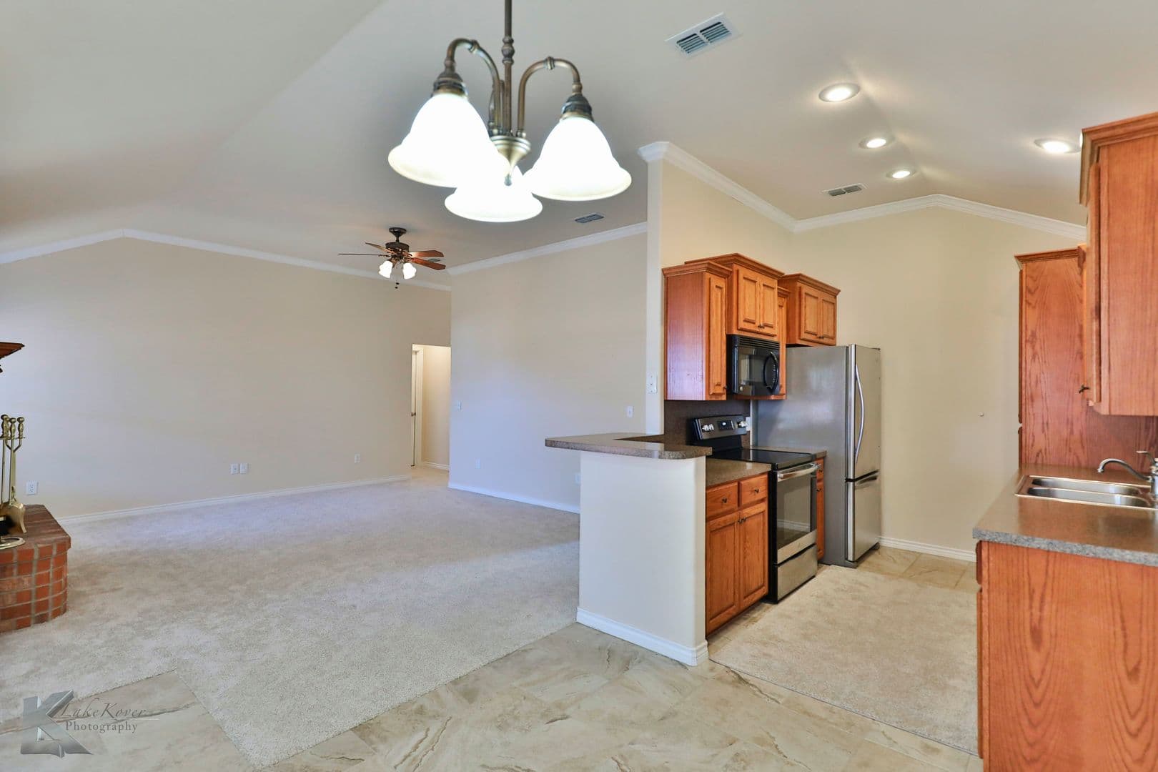 Abilene House: 1218 Lewis and Clark Trail
