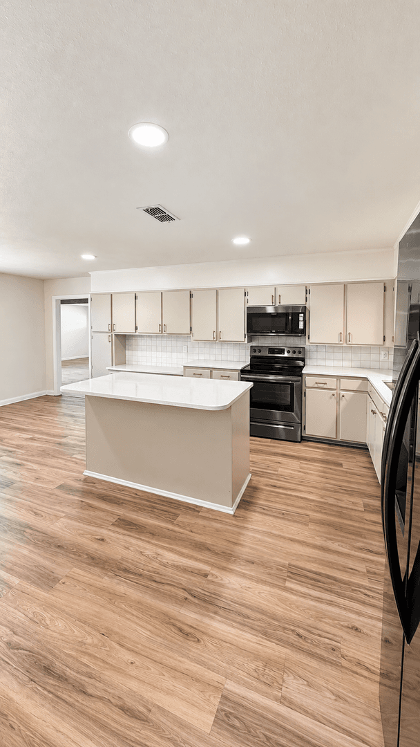ABILENE House: 2310 POTOSI RD