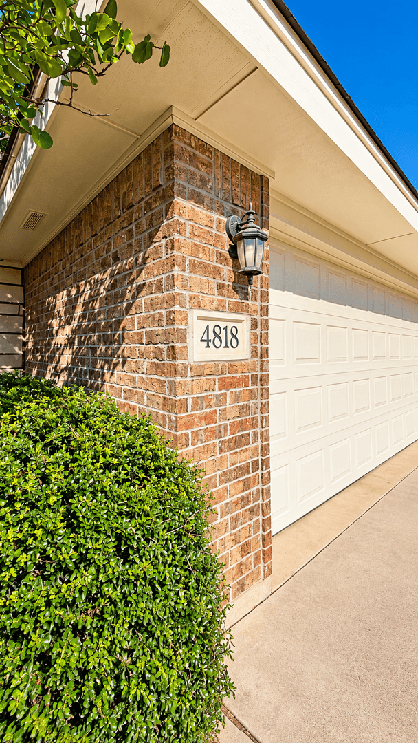 ABILENE House: 4818 Yellowstone Trail