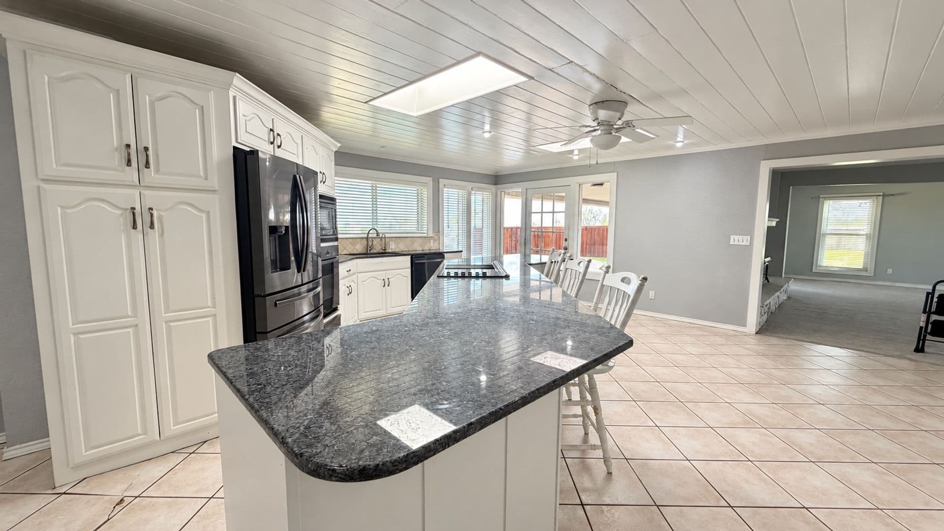 Abilene House: 2881 Spinks Rd