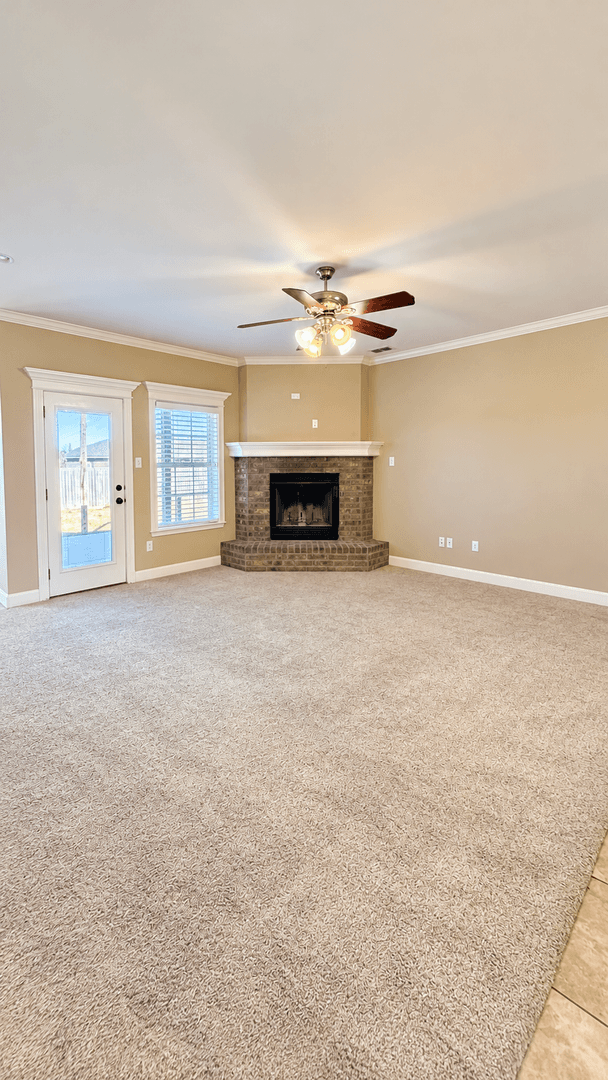 ABILENE House: 4818 Yellowstone Trail