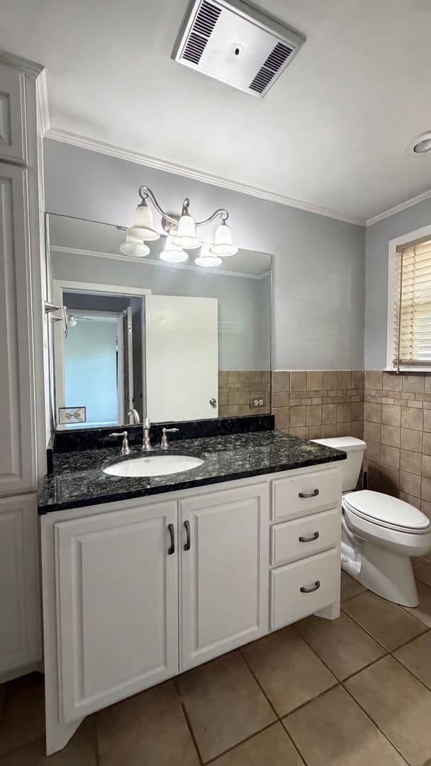 Abilene House: 2881 Spinks Rd