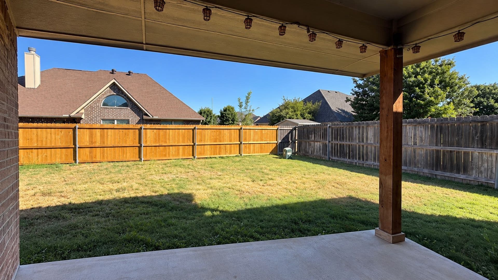 ABILENE House: 3738 BETTES