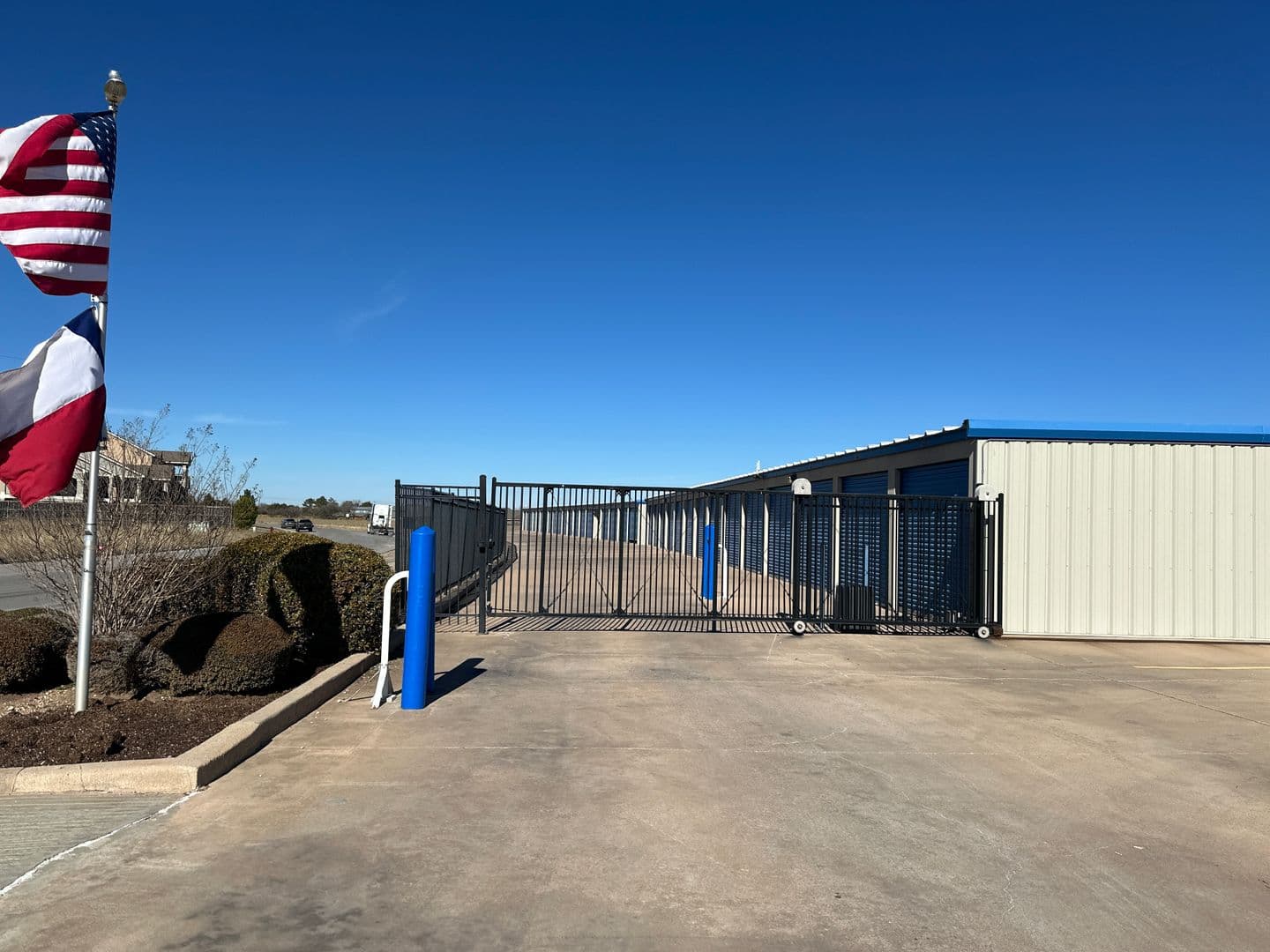Abilene House: 2450 Union