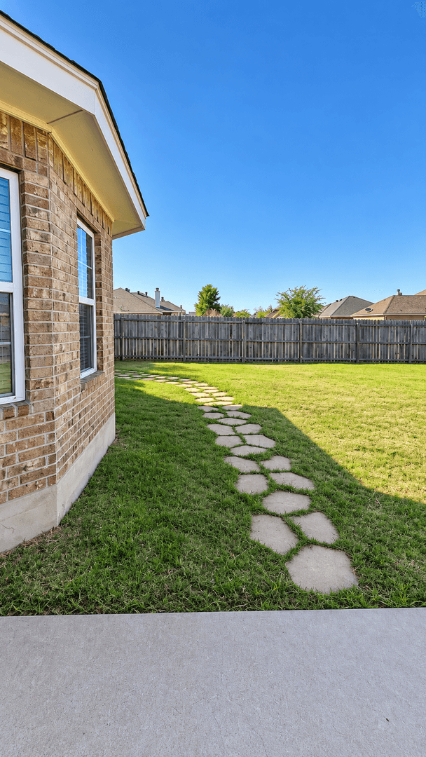 ABILENE House: 4818 Yellowstone Trail