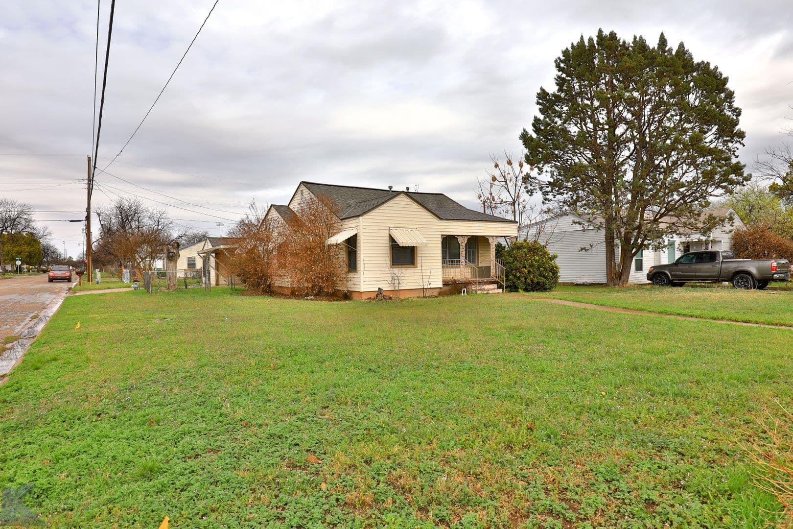 Abilene House: 1958 S. 20th