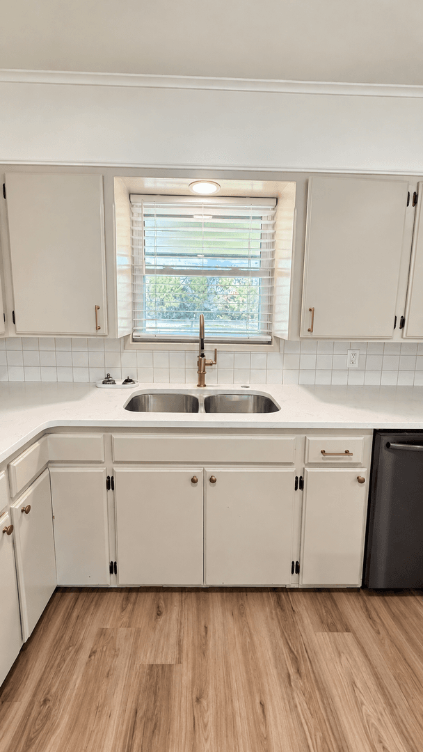 ABILENE House: 2310 POTOSI RD