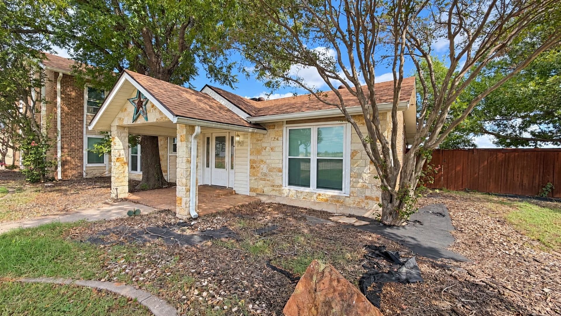 Abilene House: 2881 Spinks Rd