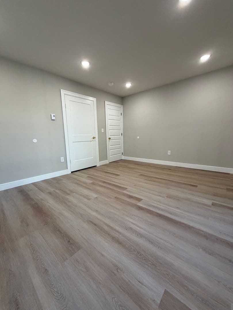 Philadelphia Apartment: 110 S 58th St
