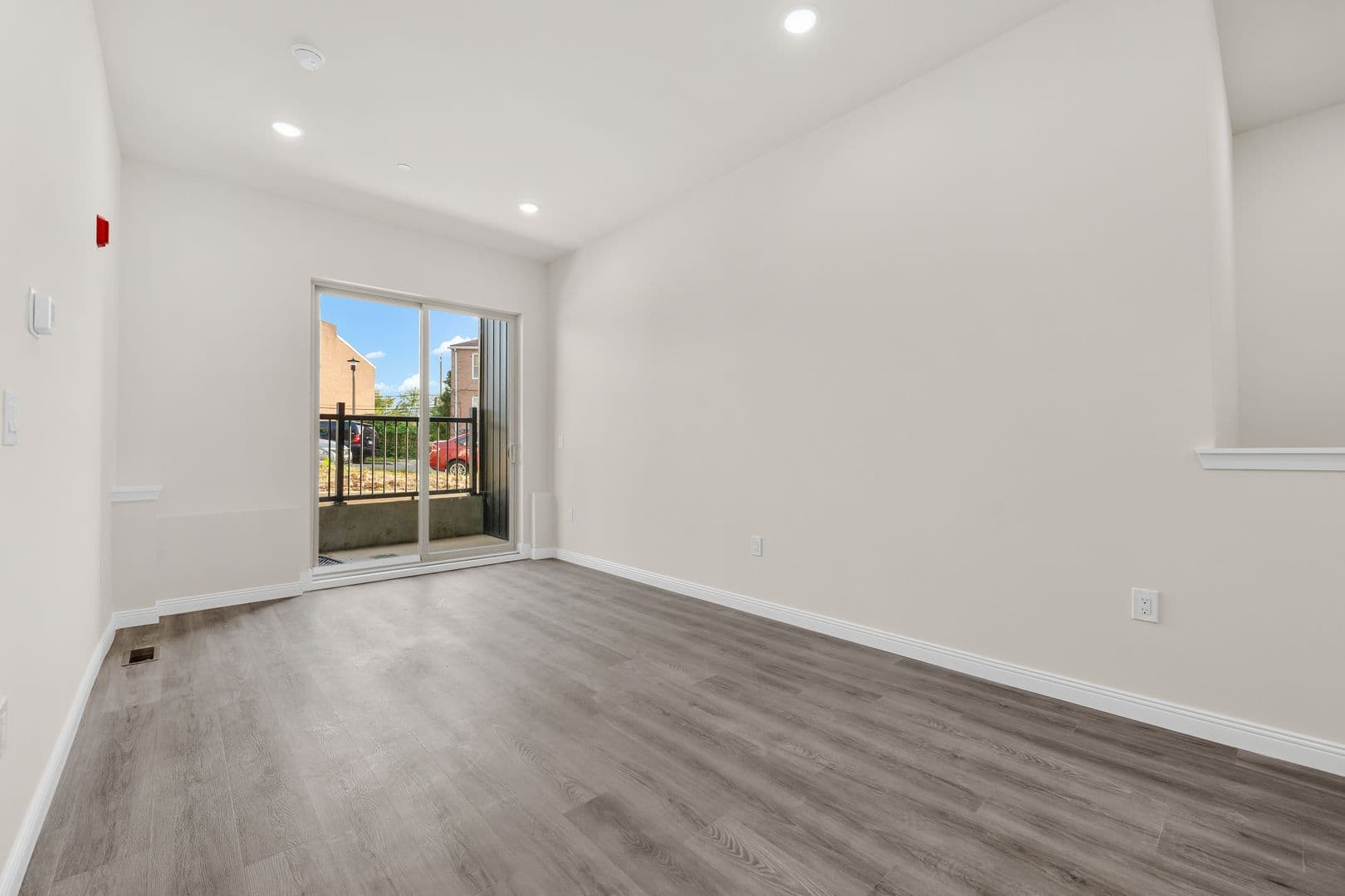 Philadelphia Apartment: 7513 Dicks Ave
