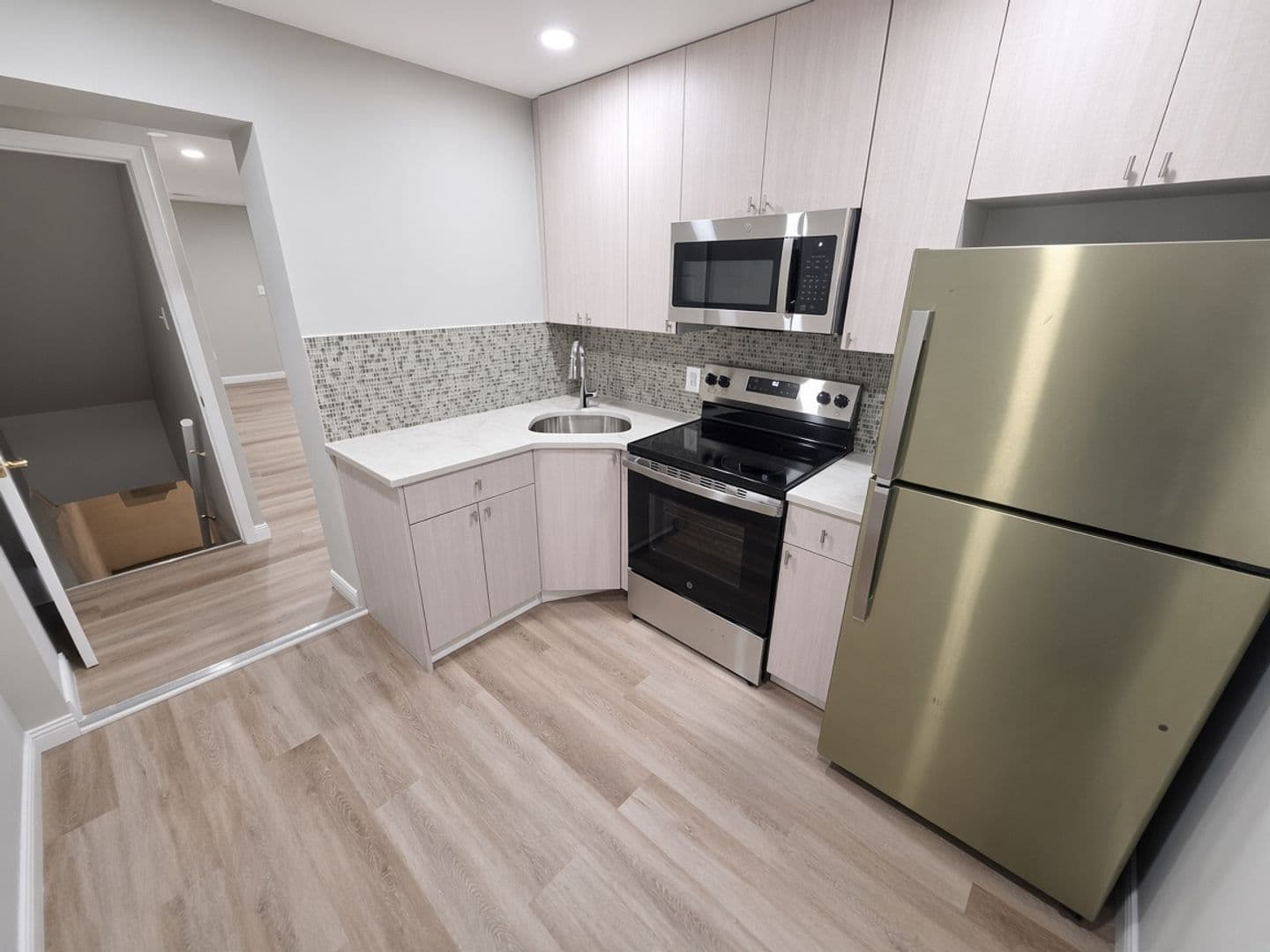 PHILADELPHIA House: 6122 Edmund St