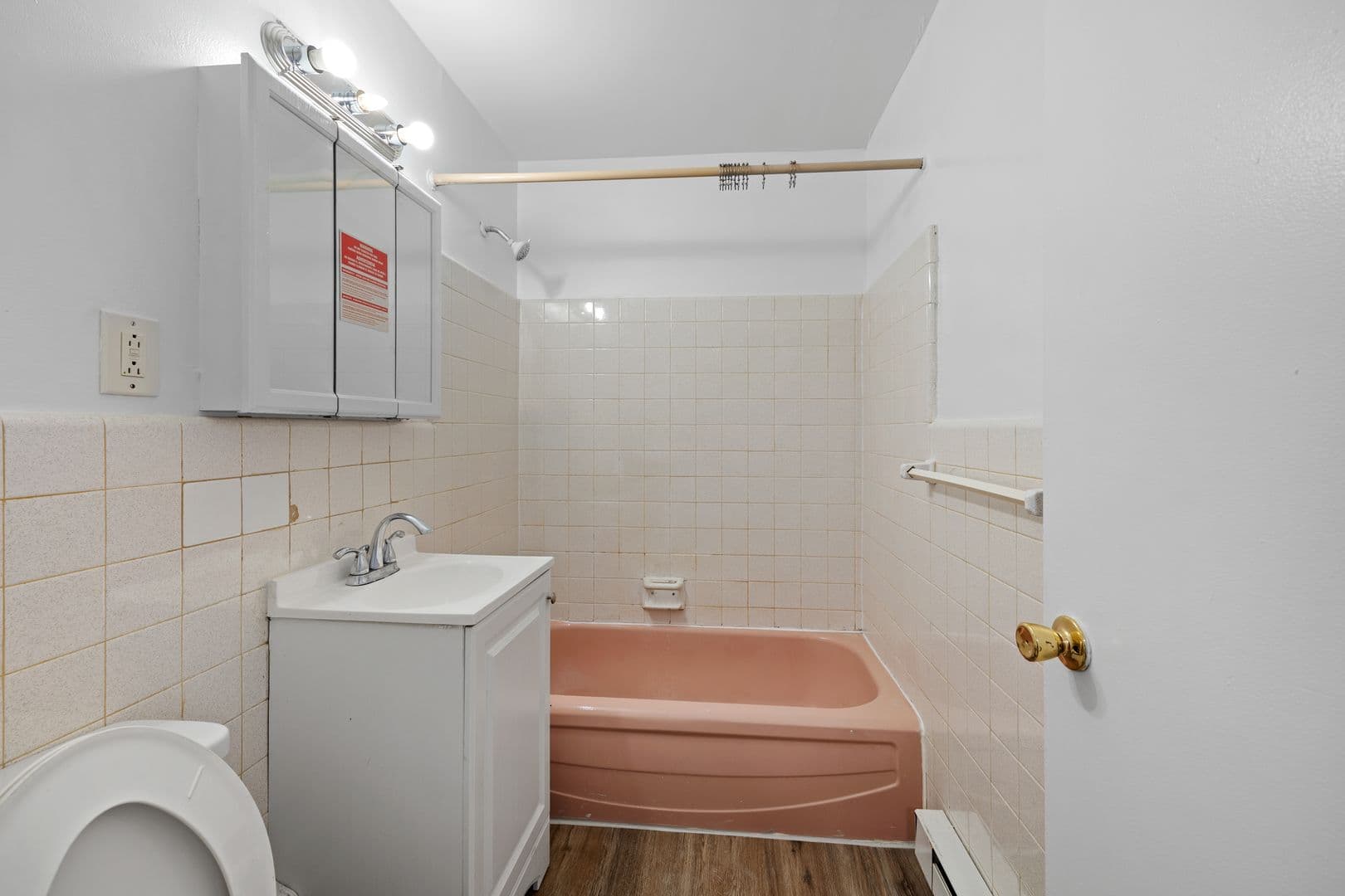 Philadelphia Apartment: 6935 N 15th Street