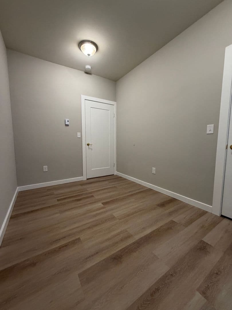 Philadelphia Apartment: 110 S 58th St