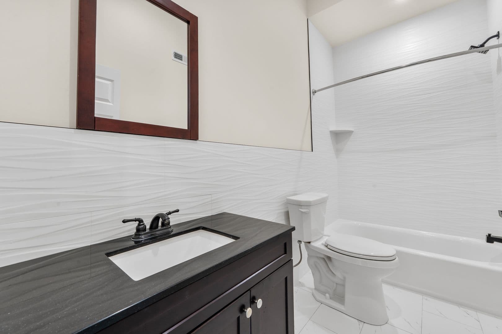 Philadelphia Apartment: 7513 Dicks Ave