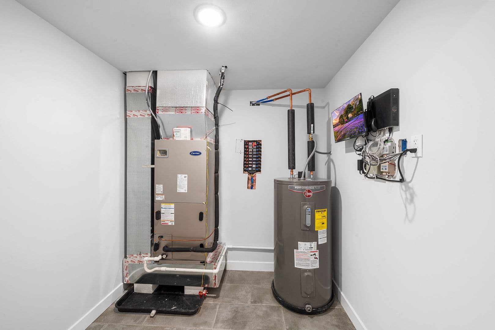Philadelphia House: 2156 N Randolph Street