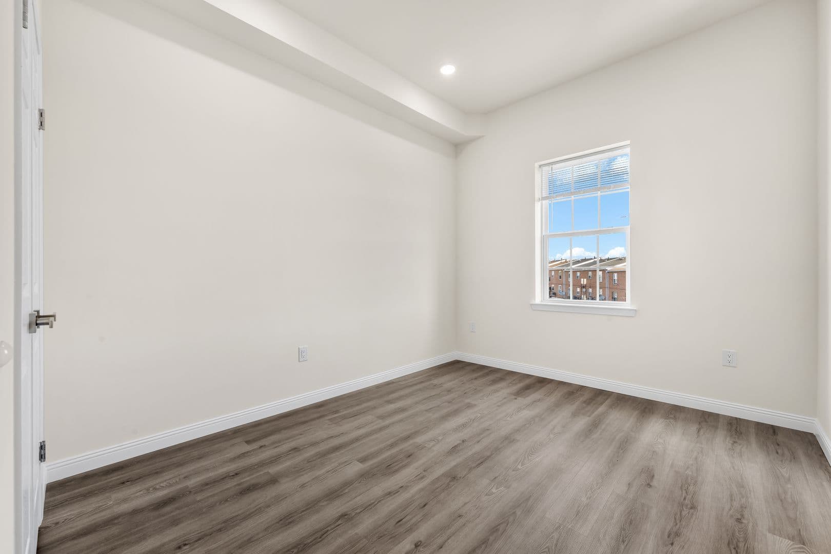 Philadelphia Apartment: 7513 Dicks Ave