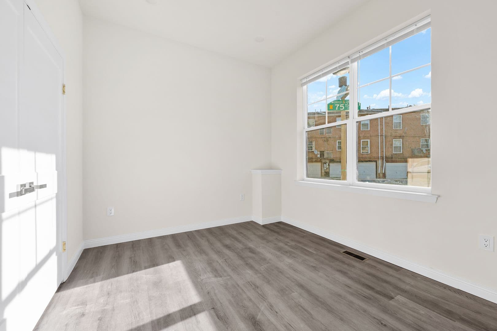 Philadelphia Apartment: 7513 Dicks Ave