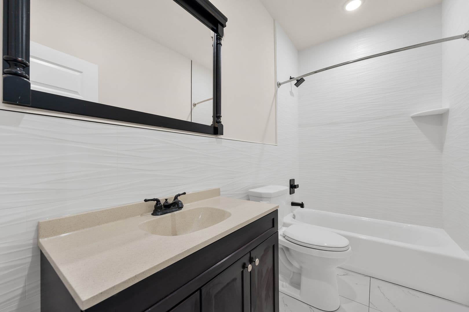 Philadelphia Apartment: 7513 Dicks Ave