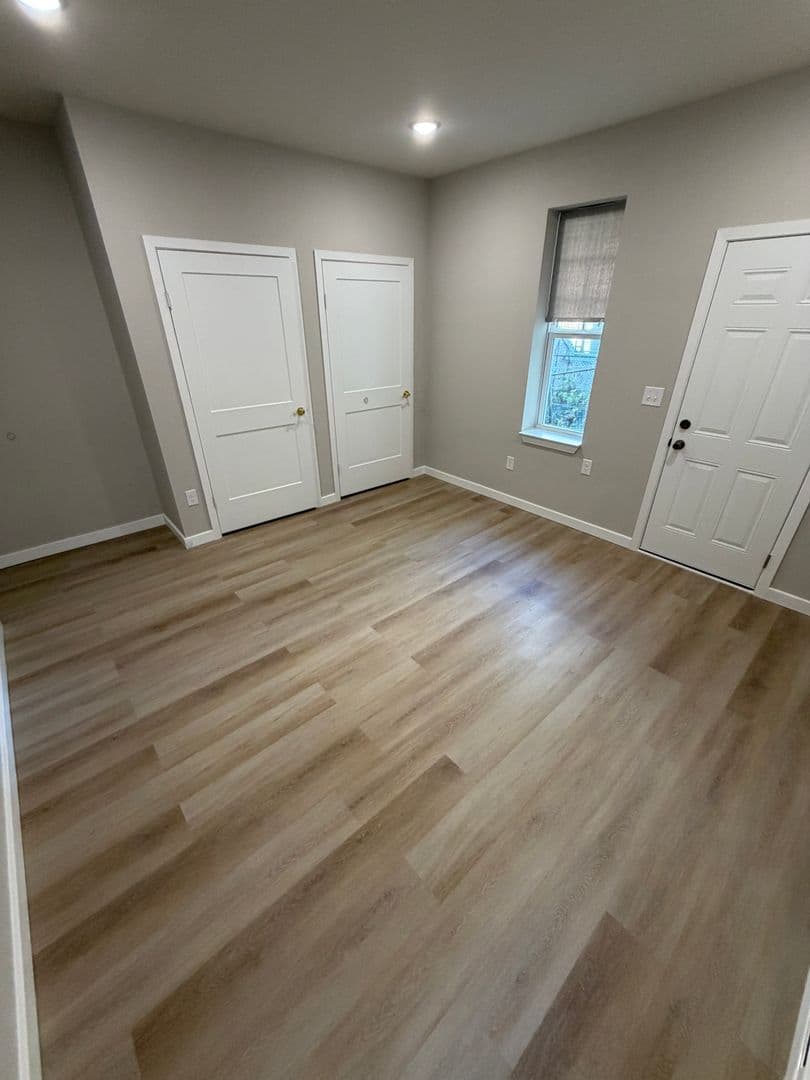 Philadelphia Apartment: 110 S 58th St