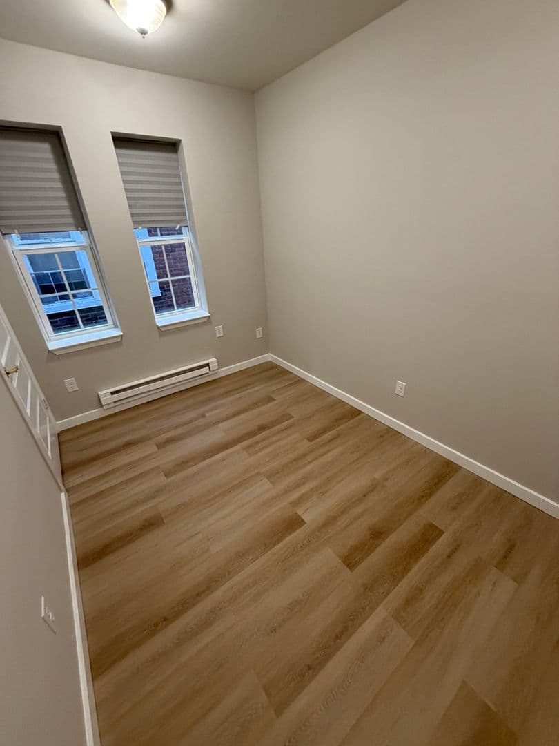 Philadelphia Apartment: 110 S 58th St