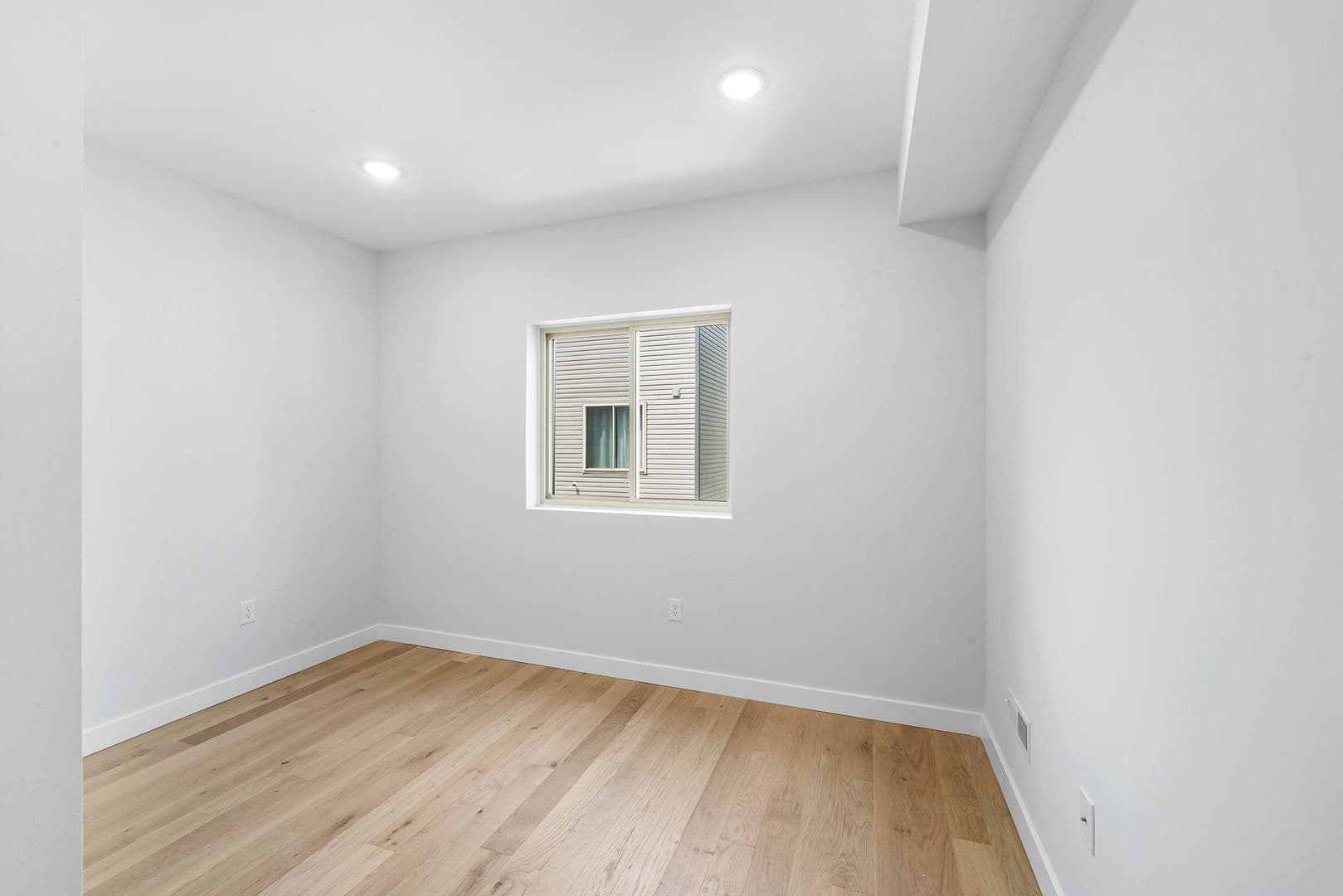 Philadelphia House: 2156 N Randolph Street