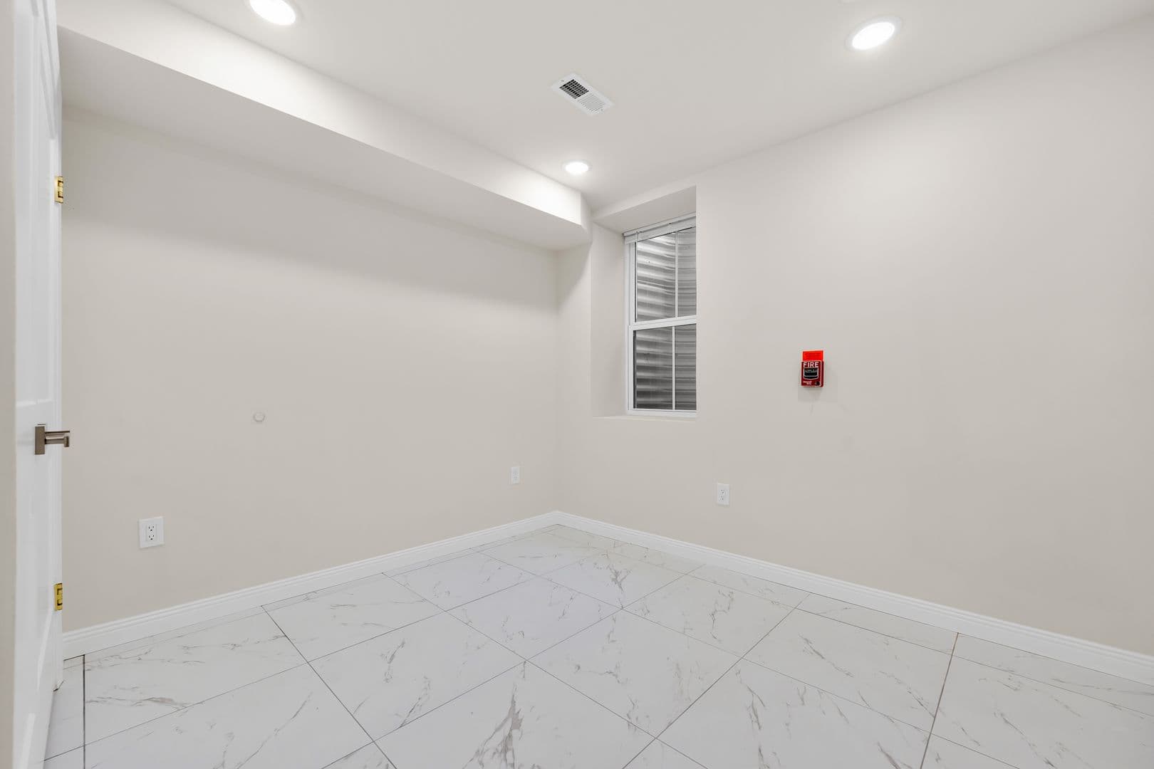 Philadelphia Apartment: 7513 Dicks Ave