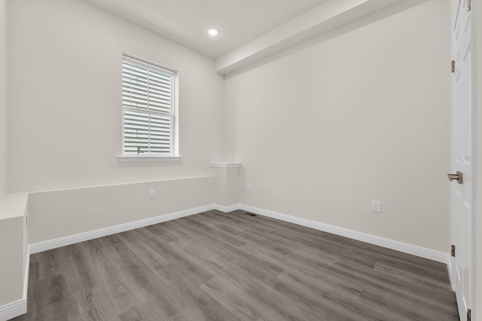 Philadelphia Apartment: 7513 Dicks Ave